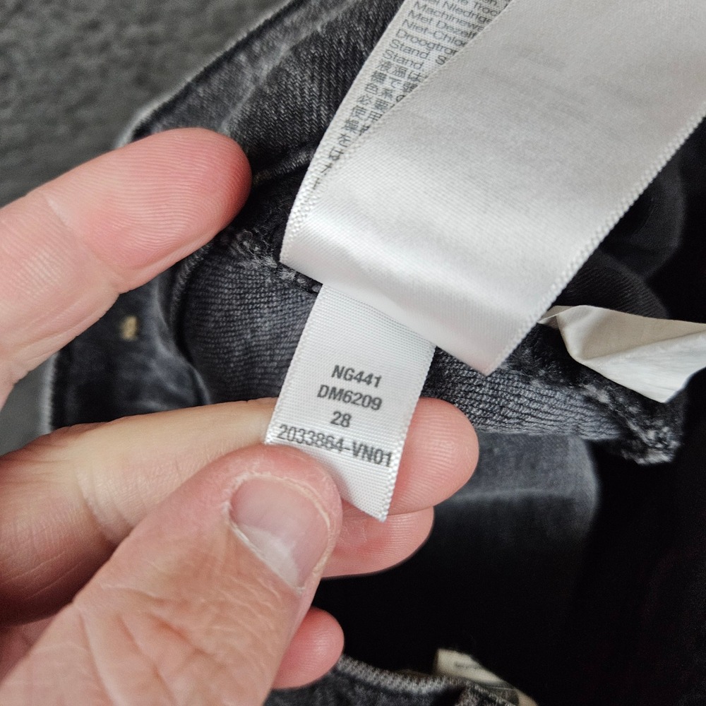 Madewell The Perfect Vintage Jean Womens Gray Distressed Straight Leg Size 28 - Picture 8 of 10